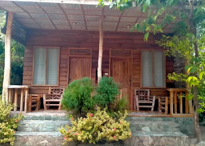 Jjs Backpackers Village