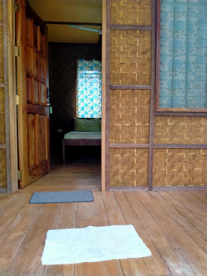Hostel Jjs Backpackers Village Siquijor