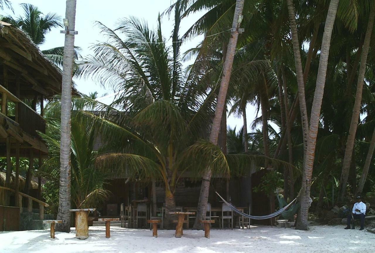 Jjs Backpackers Village Hostel *